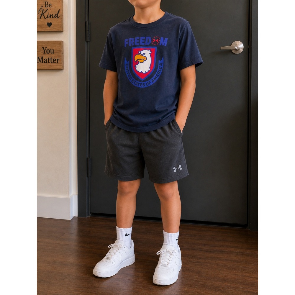 Under Armour Boys Freedom Eagle Graphic T-Shirt Navy Blue HeatGear Youth Medium